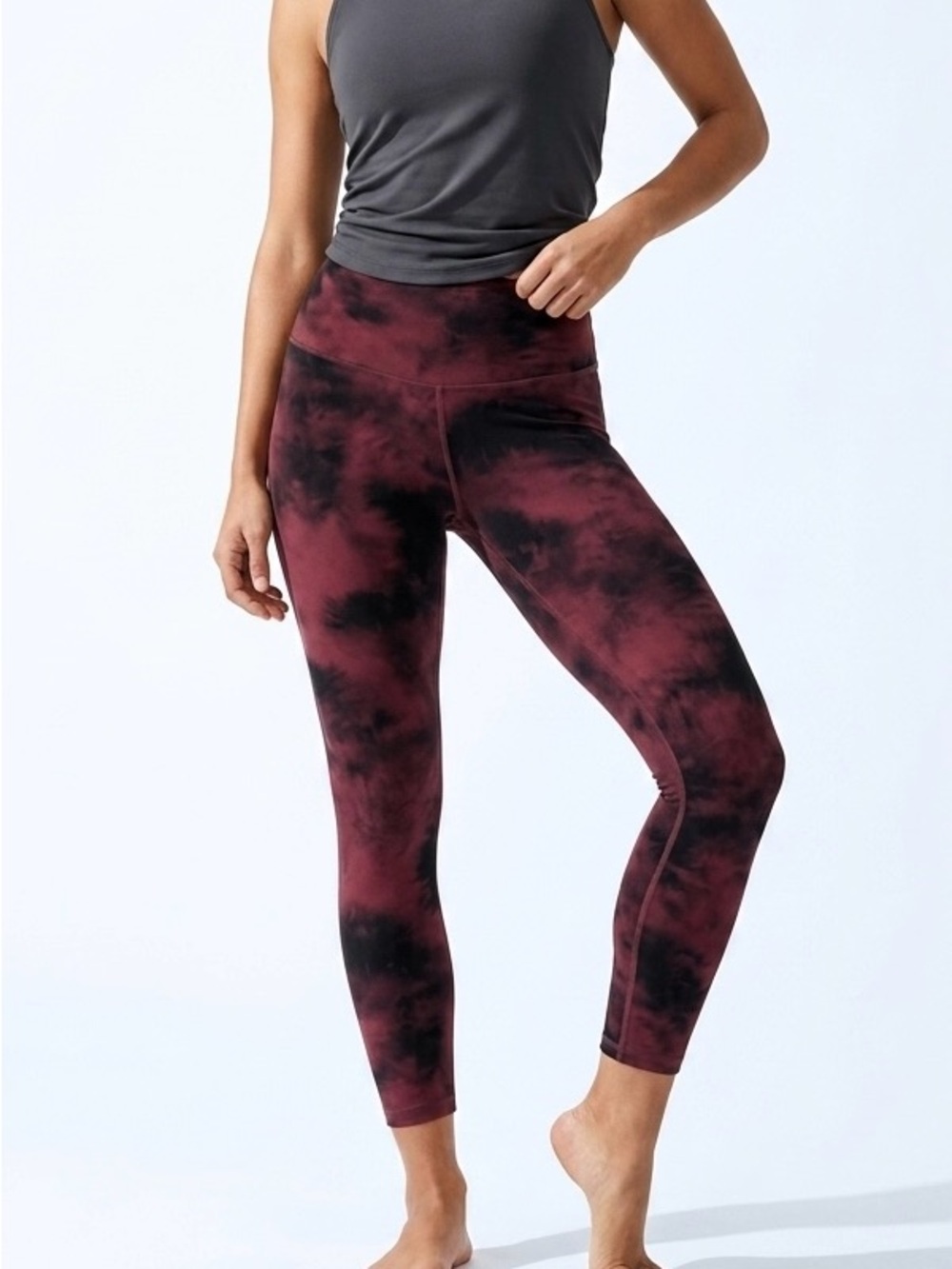 Athleta Elation Ice Dye 7/8 Tight Powervita High Rise Leggings Burgundy SP20 S